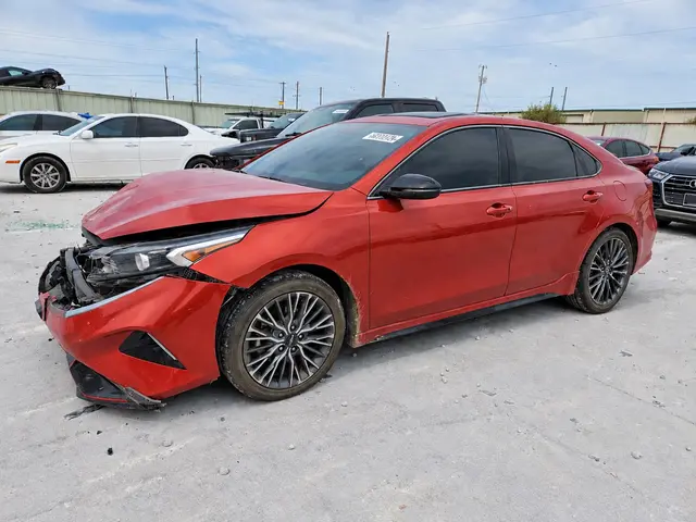 2022 KIA Forte, VIN 3KPF54AD3NE455184 - photo 3